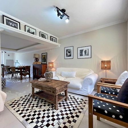 Casa Triplex 3 Dorm A 6Qd Rua Coberta Канела Экстерьер фото