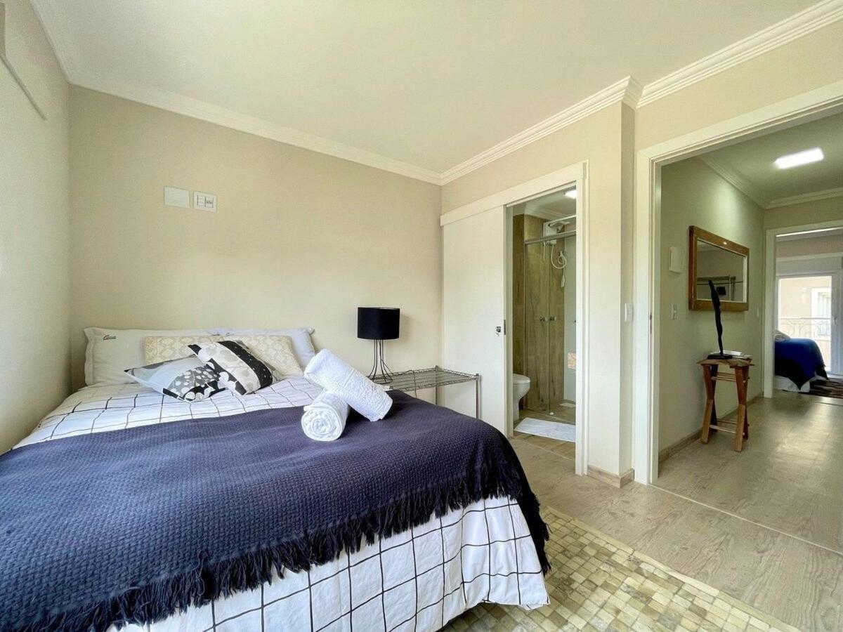 Casa Triplex 3 Dorm A 6Qd Rua Coberta Канела Экстерьер фото